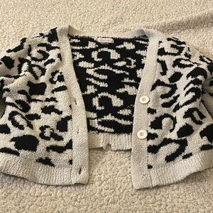 Colsie Black and White Patterned Jacket
